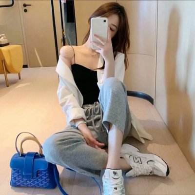 舒莎摇摇